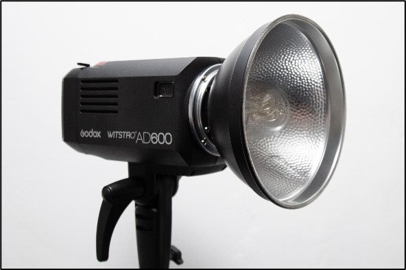 AD600 Flash Gun